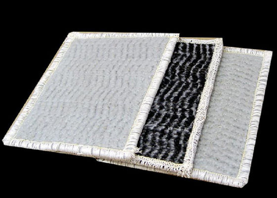 4000GSM Geosynthetic Clay Liner 3 ชั้น Bentonite Waterproof Blanket เป็นมิตรกับสิ่งแวดล้อม